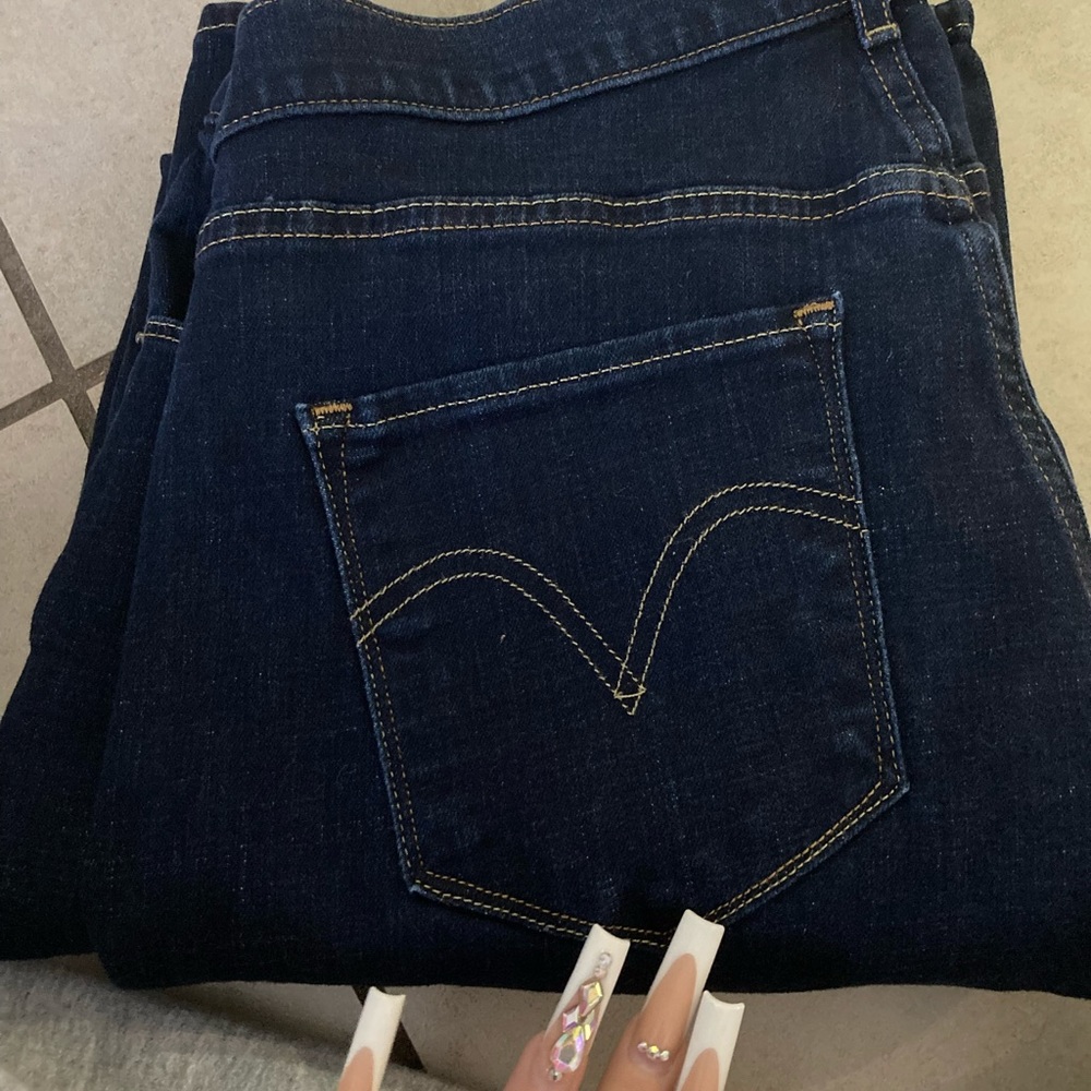 W 32 L 32 wore once to big for me size 14